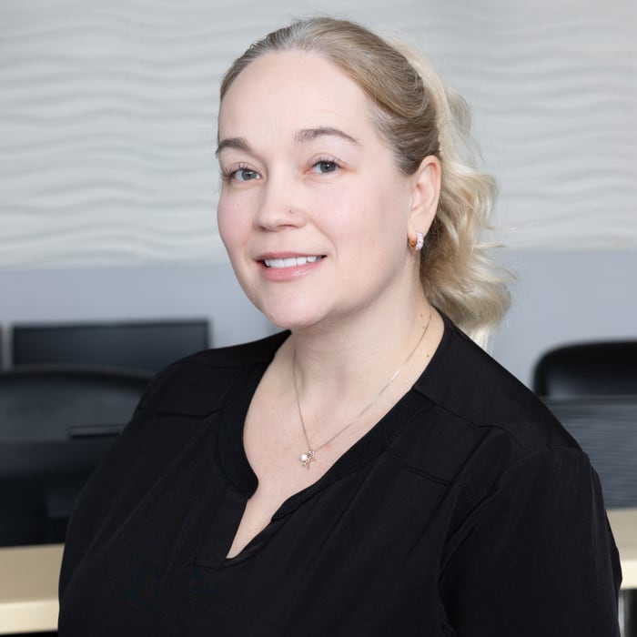 Kelly, Registered Dental Assistant/Admin